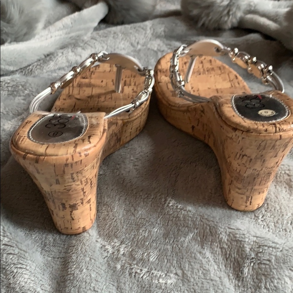 Silver wedge flip flops - Picture 3 of 7